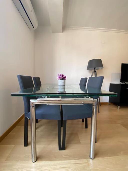 Executive Style Near Downtwon Apartment Валенсия Екстериор снимка