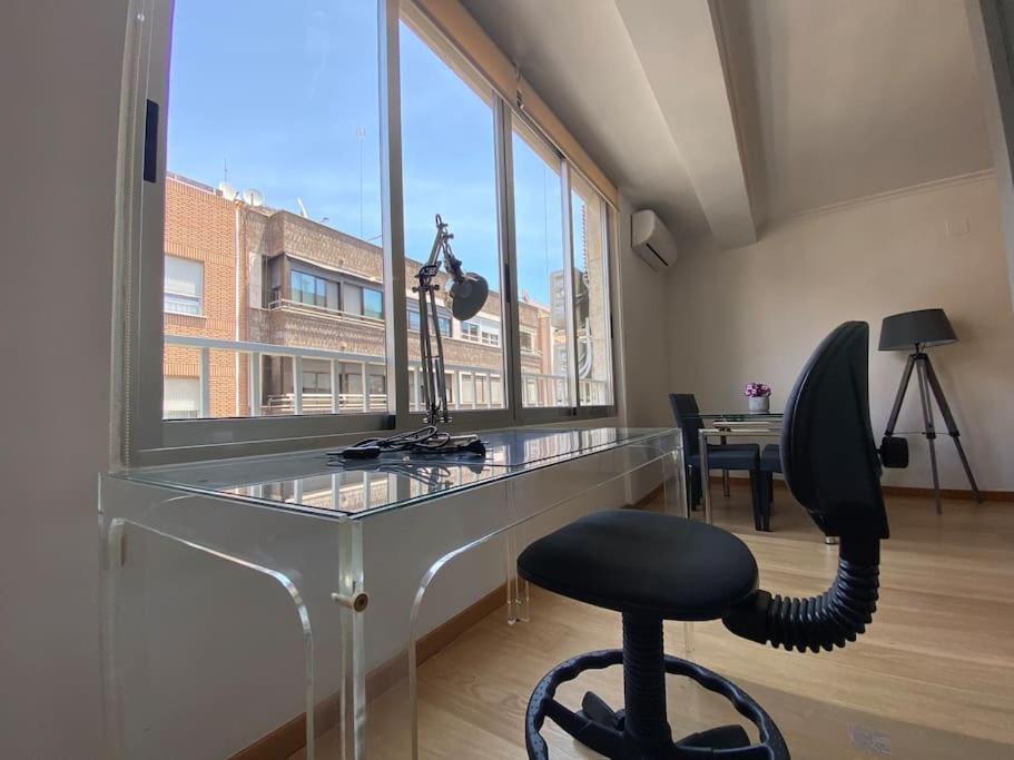 Executive Style Near Downtwon Apartment Валенсия Екстериор снимка